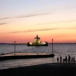 Au Pied De L'ile Oleron Bourcefranc