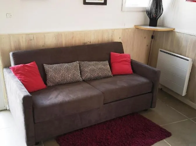 Au Pied De L'ile Oleron *